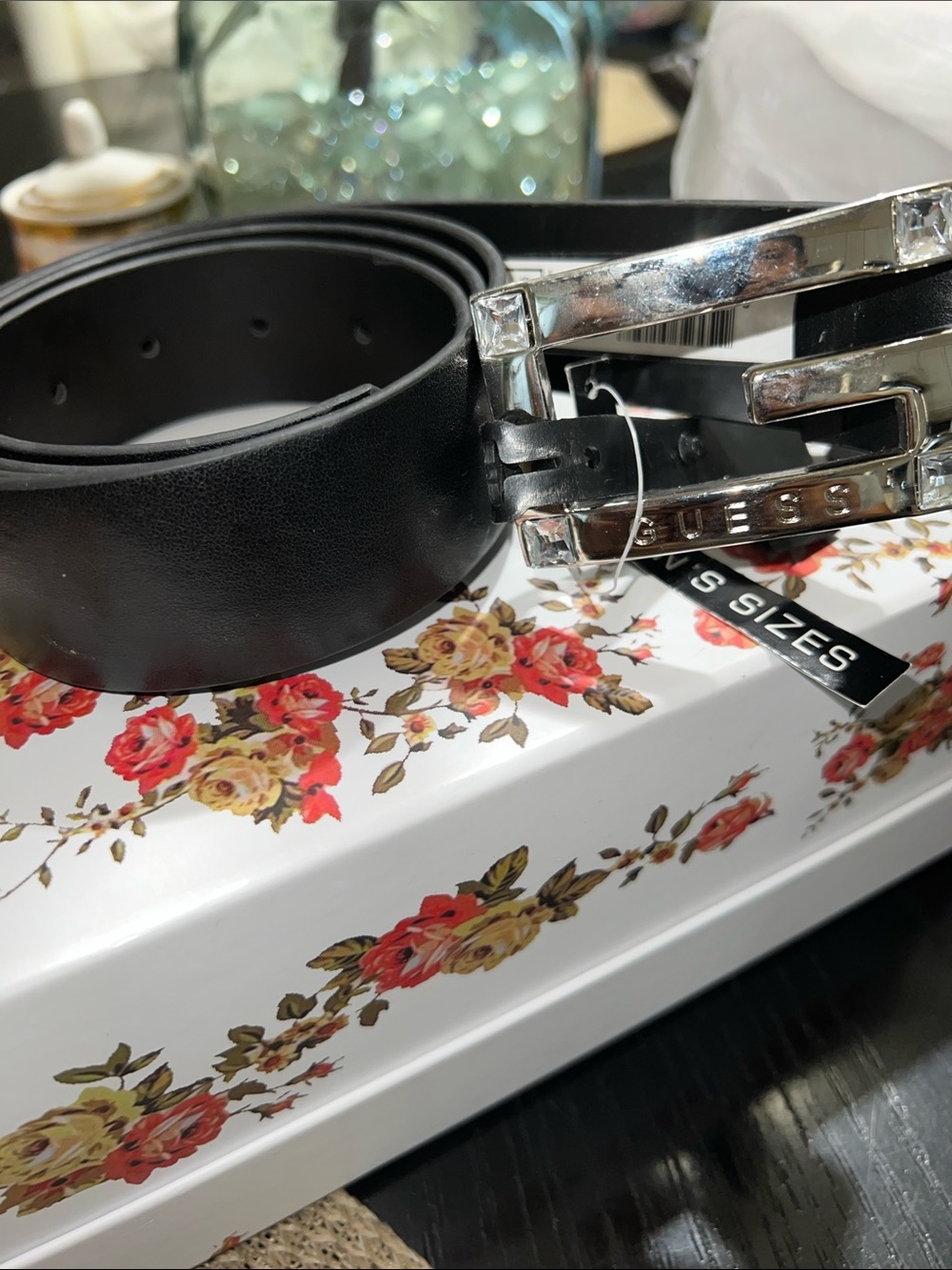 GUESS Black Leather Men's Belt with Silver Buckle
